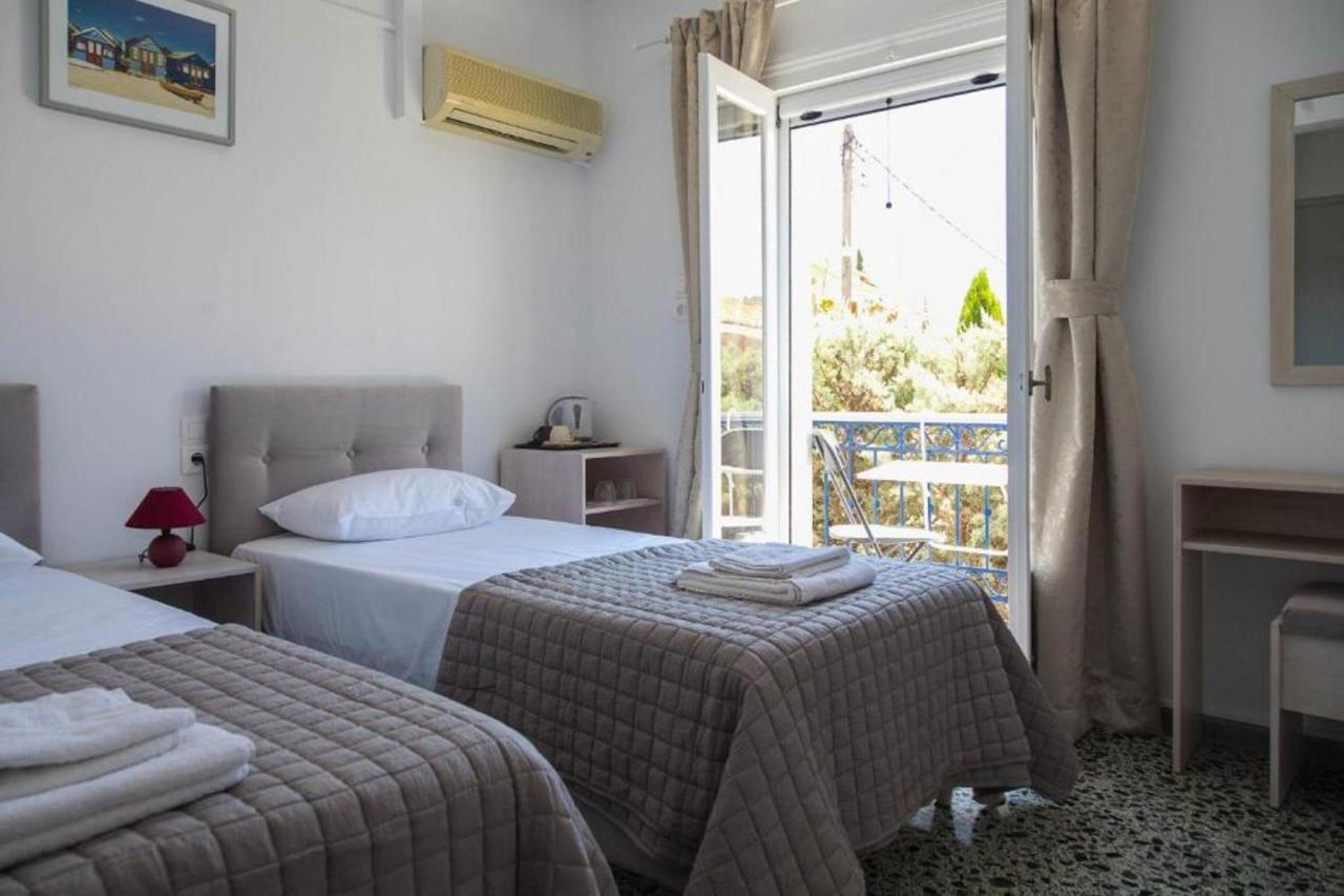Hotel Argonaftis Spetses Exterior foto